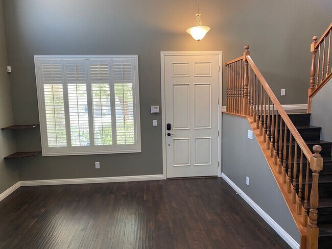Building Photo - Pool!!! Spa!!! Summerlin!!! Gated!!! Park!! Mature lush landscape in back yard!! Synthetic Grass!...