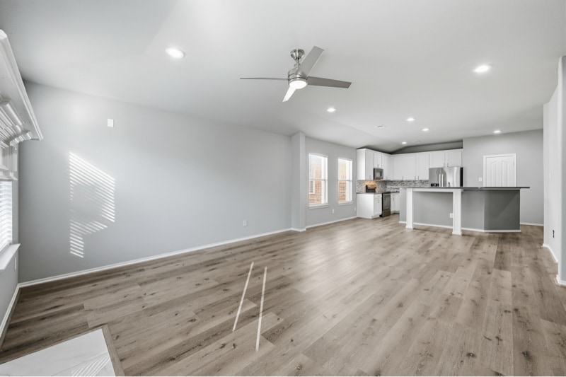 Building Photo - 4528 Sleepy Meadows Dr