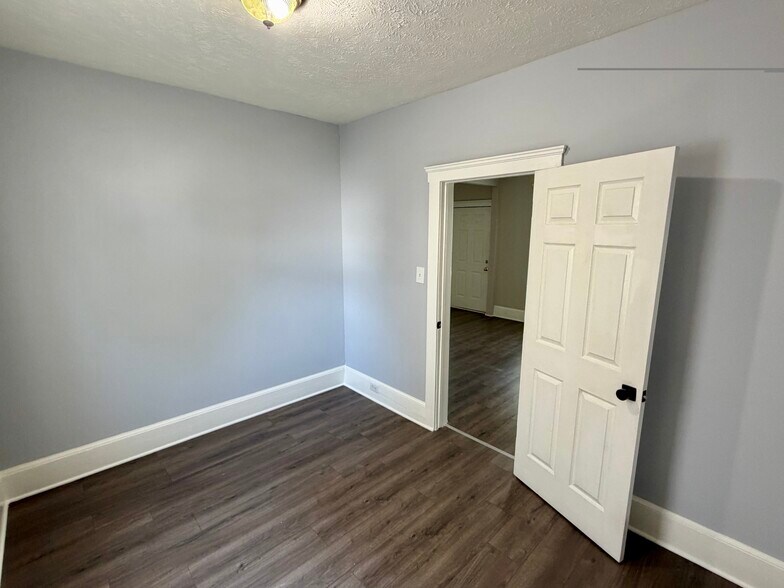 Bedroom 3/Flexspace - 1018 Auburn Ave