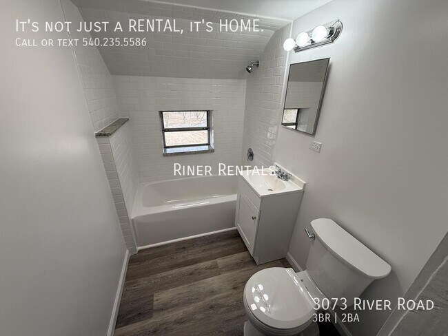 Building Photo - 3073 River Rd