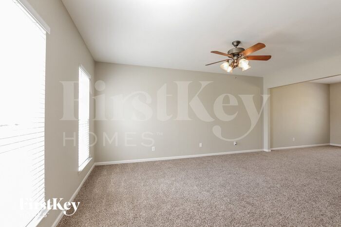 Building Photo - 9201 Aloysia Ln