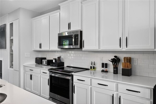 Building Photo - 1445 Creekside Cir NW