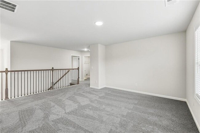 Building Photo - 2500 Sunny Hill Rd