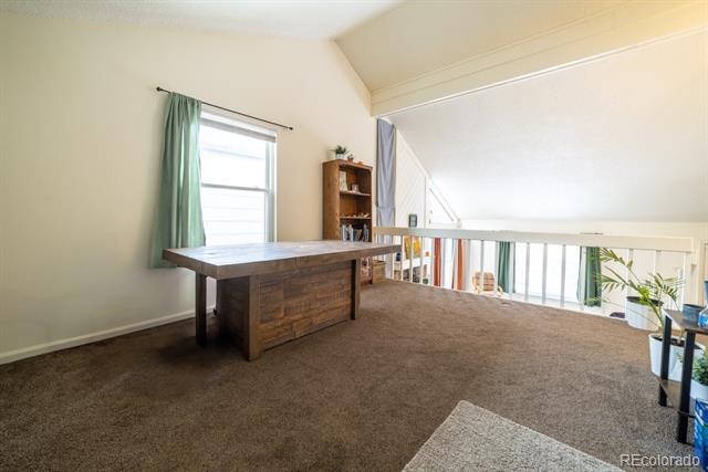 Building Photo - 974 S Zeno Way