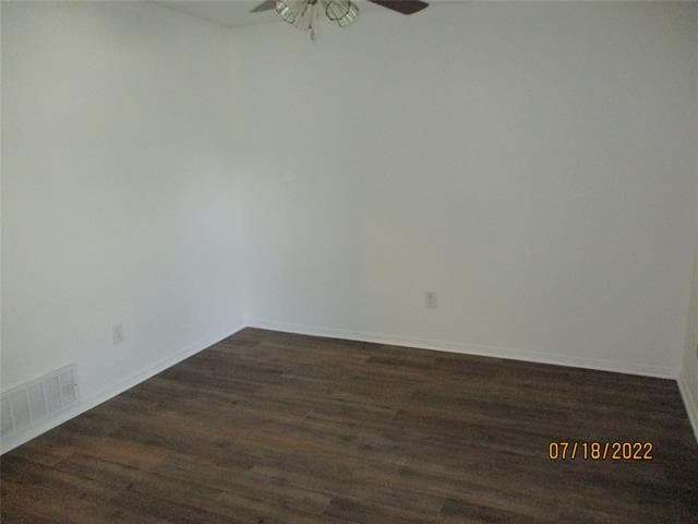 Building Photo - 609 Spring Garden Dr