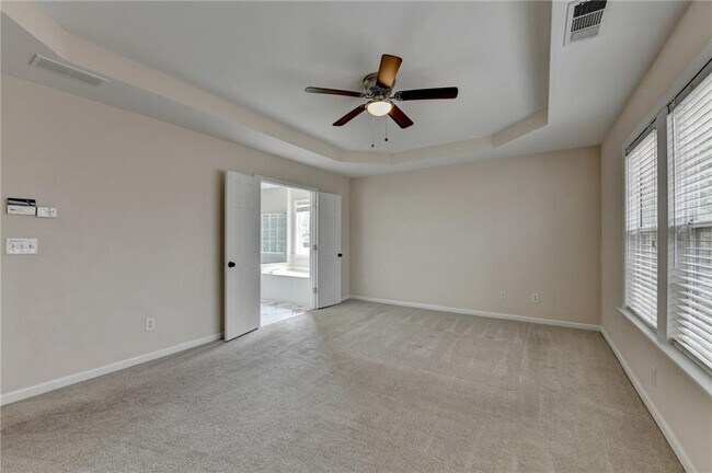 Building Photo - 100 Hawnley Trace