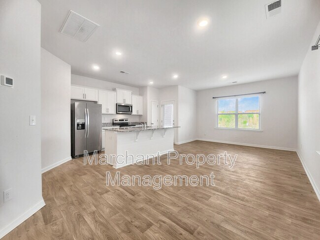 Building Photo - 1322 Wunder Way