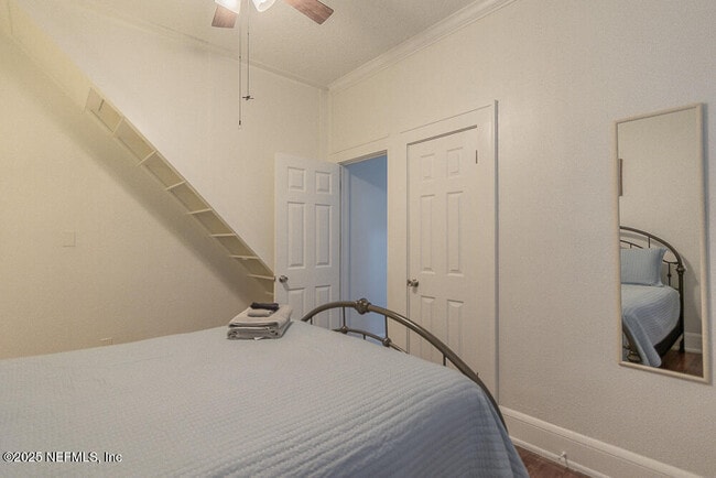 Building Photo - 5101 Fremont St