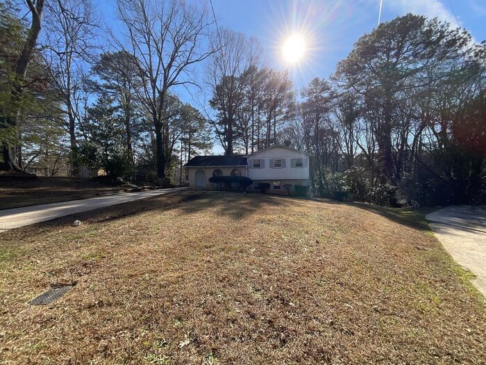 Building Photo - 2501 Celina Ct