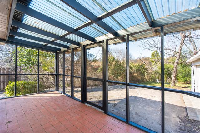 Building Photo - 2107 Healey Dr