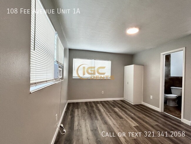 Building Photo - 108 E Fee Ave