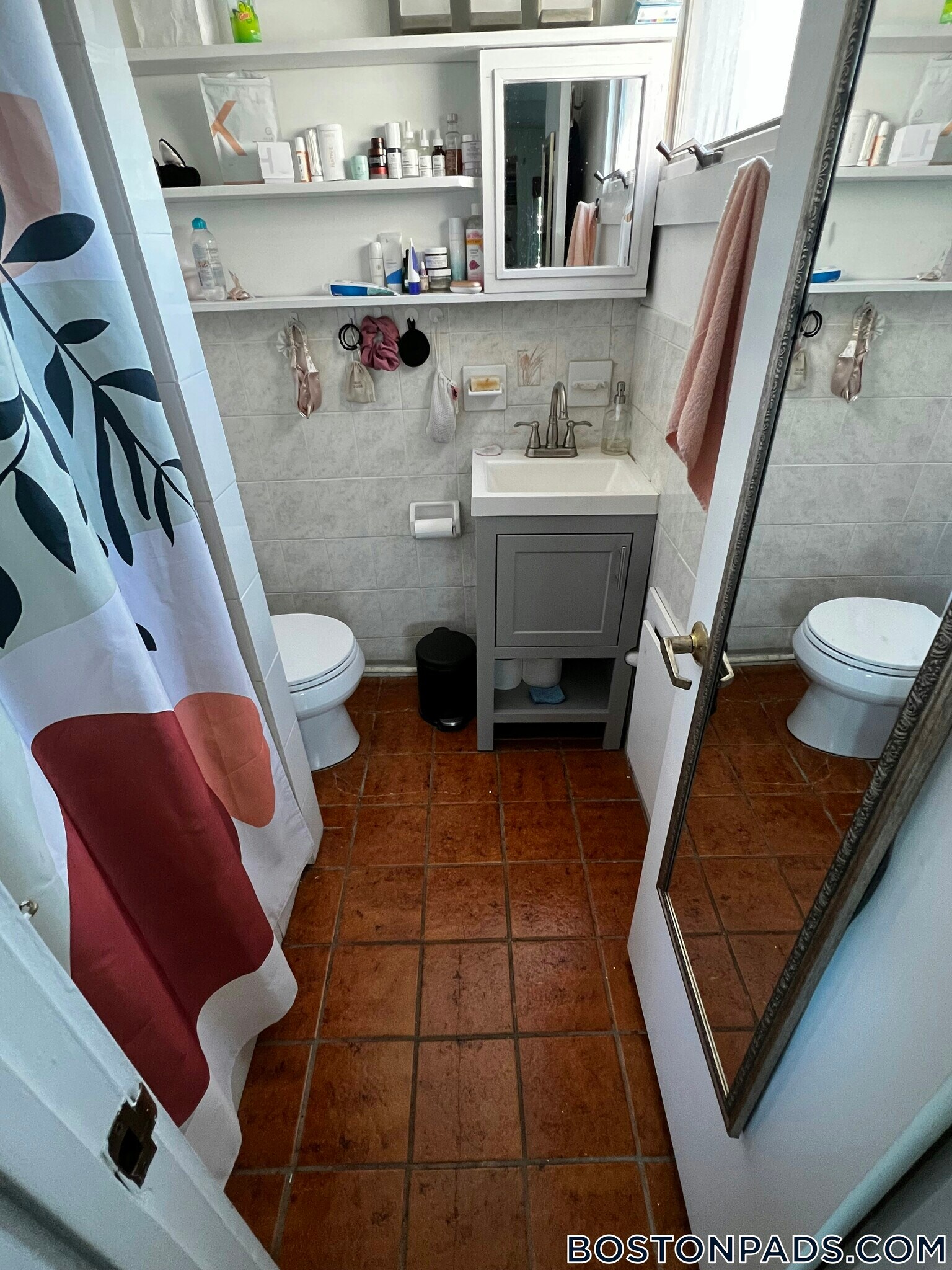 Building Photo - 9 Cedar St