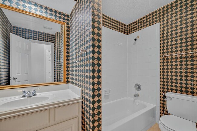 Building Photo - 13919 Aspen Cove Dr