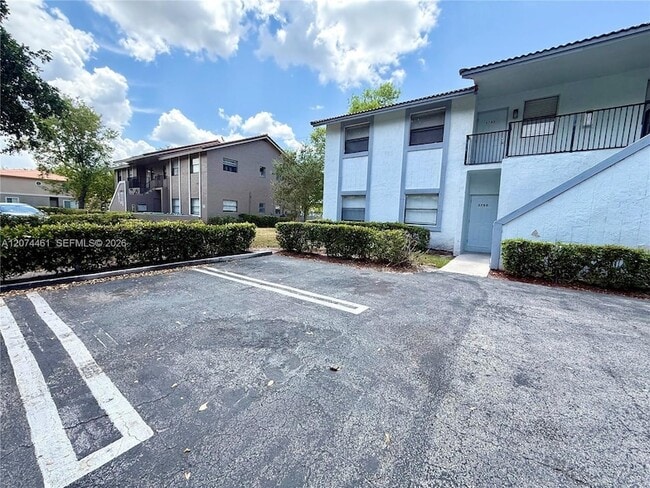Building Photo - 3700 NW 116th Terrace