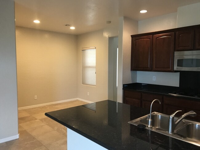 Building Photo - 4 Bedroom Home in Silverstone Coming Soon!