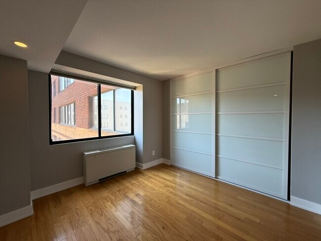 Building Photo - 1245 13th St NW