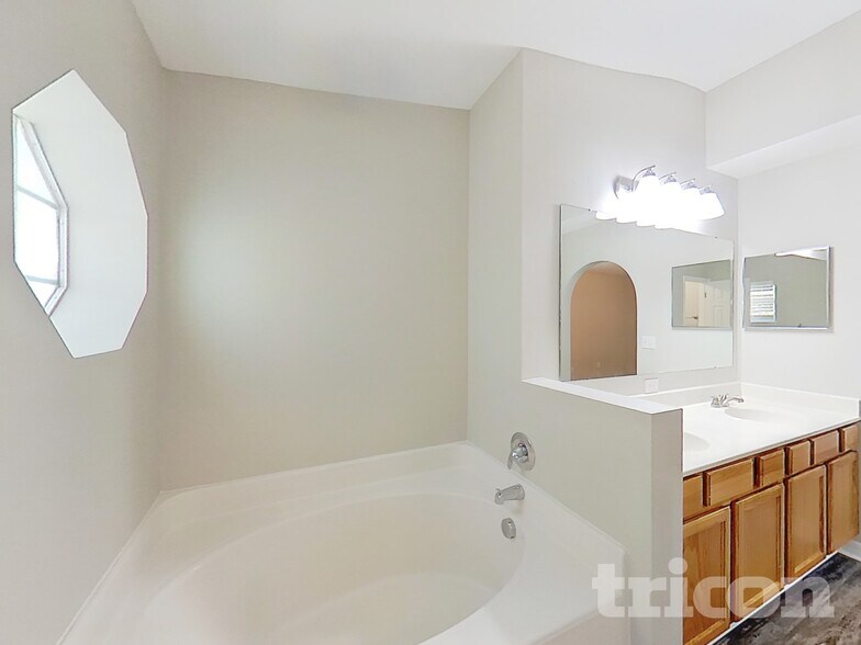 Building Photo - 9838 Watershed Drive West