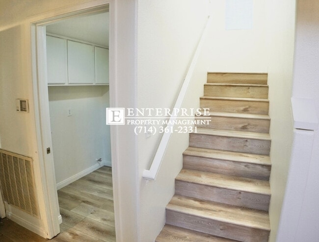 Building Photo - Spacious 4BD Home with Office & Yard | Top Schools