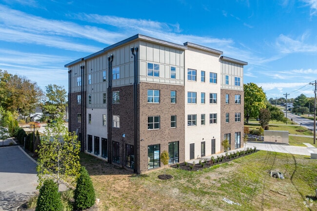 Building Photo - Tower 829 Apartments