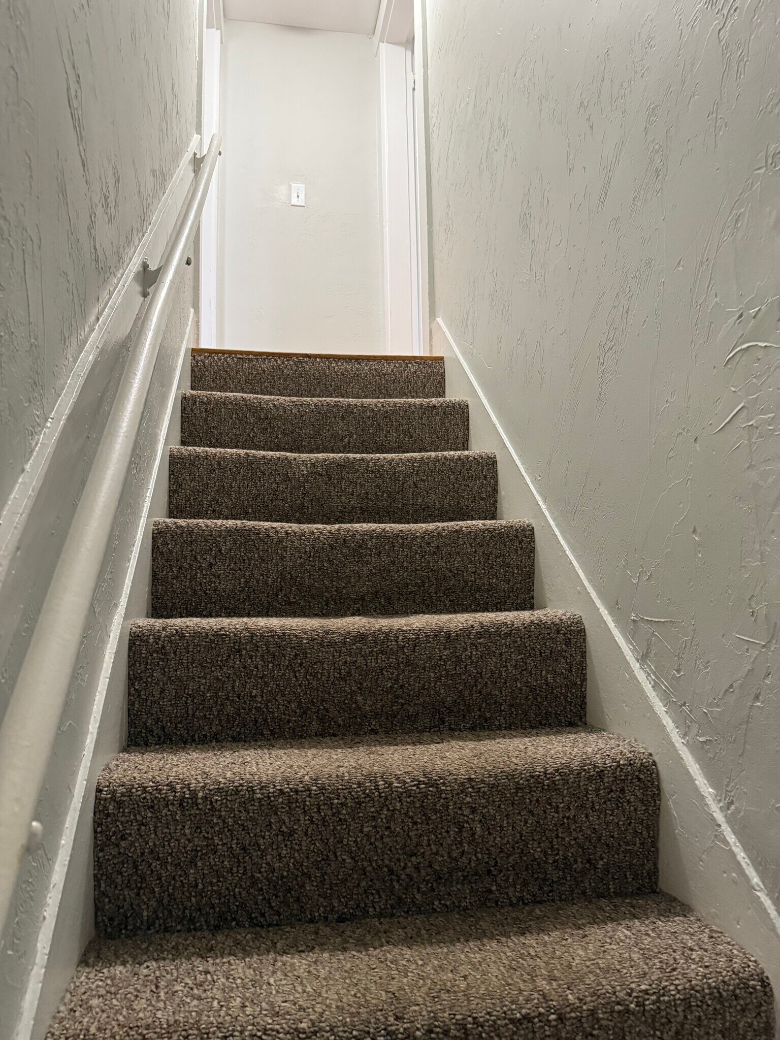 Building Photo - 67 North Beacon St