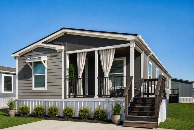 Building Photo - 1621 American Dr