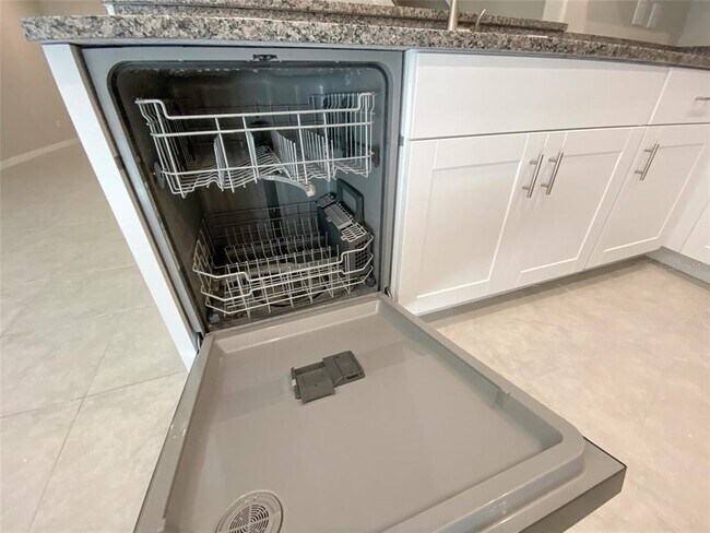 Building Photo - 11654 Castine St