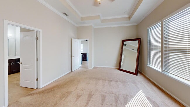 Building Photo - 15790 Whitebark Dr