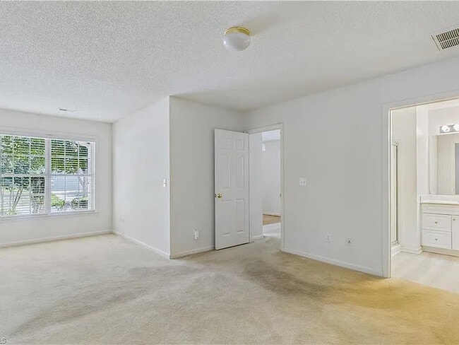 Building Photo - Build Equity While Leasing - Lease to Own