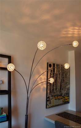 Building Photo - 6801 Indian Creek Dr