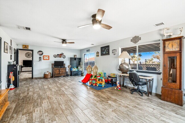 Building Photo - 51025 Burns Canyon Rd