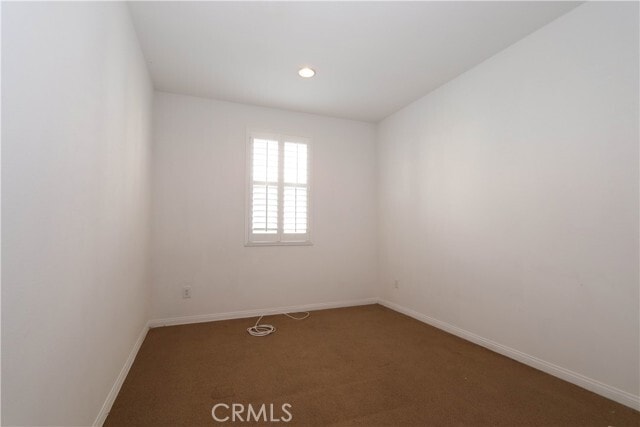 Building Photo - 163 E Commercial St