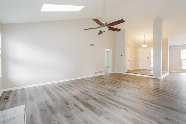 Building Photo - 1787 Convair Dr