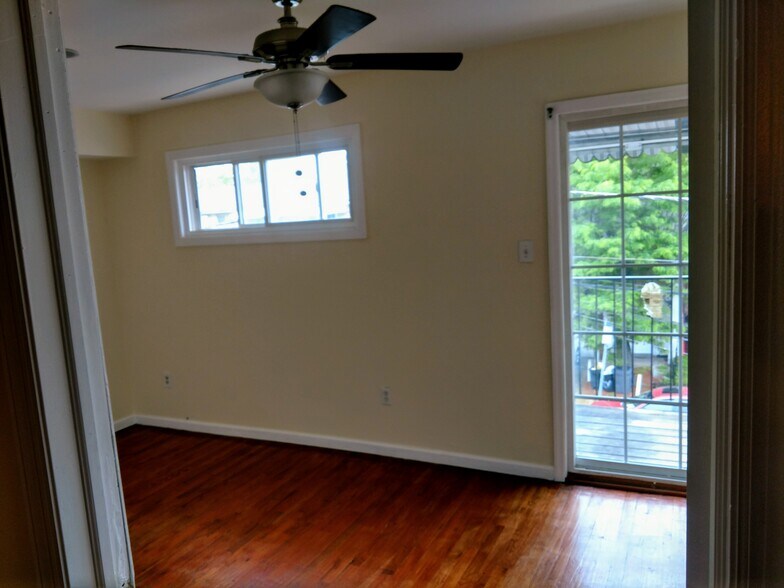 Bedroom 3 (Master) - 13 Skyline Dr