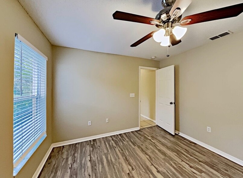 Building Photo - 2391 Boone Pl