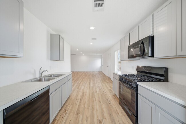 Building Photo - 26726 Wilderye Cv Ln