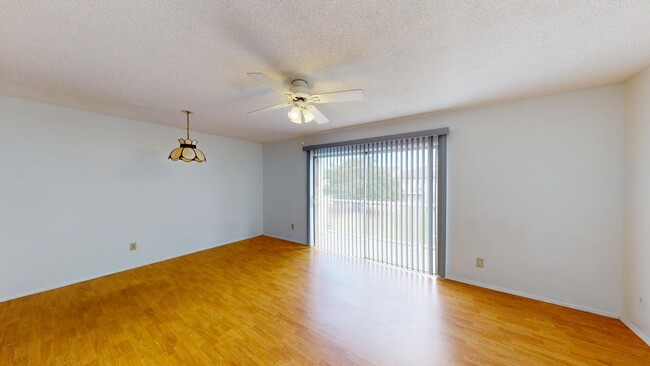 Building Photo - 1 BR/1 BA Condo In Winter Park - Available...