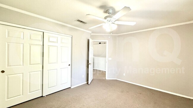Building Photo - 26154 N 67th Ln