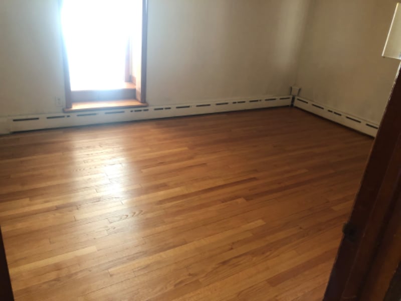 Building Photo - 2048 E Main St