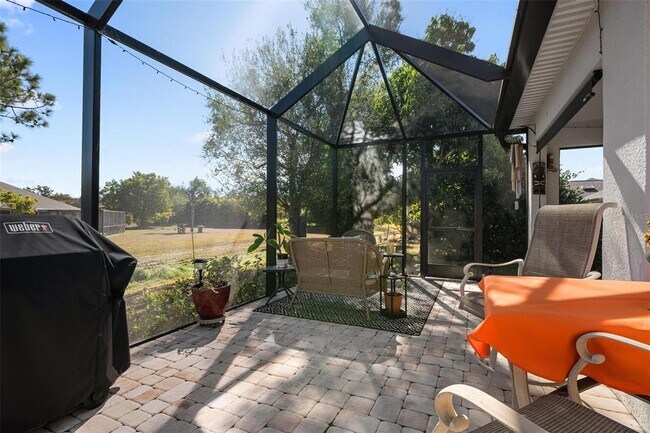 Building Photo - 25901 Aysen Dr