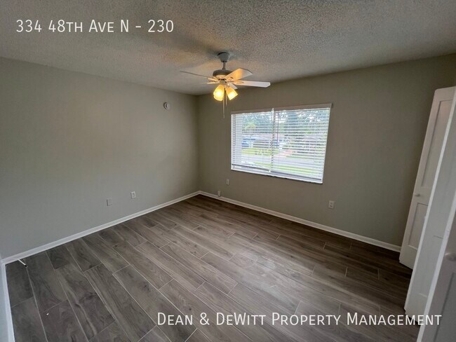 Building Photo - 334 48th Ave N