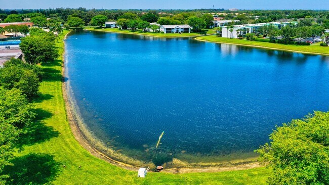 Building Photo - 15109 Ashland Dr