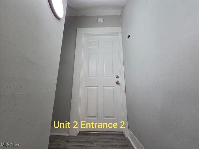 Building Photo - 3658 W 58th St