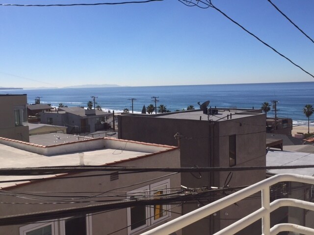 Building Photo - 215 Moonstone St