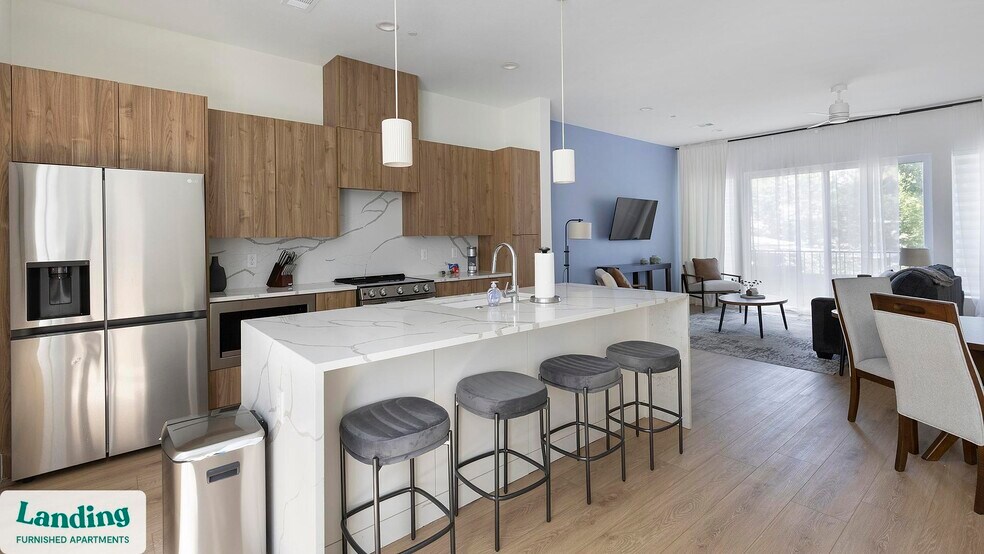 Building Photo - 2206 Arroyo Ave