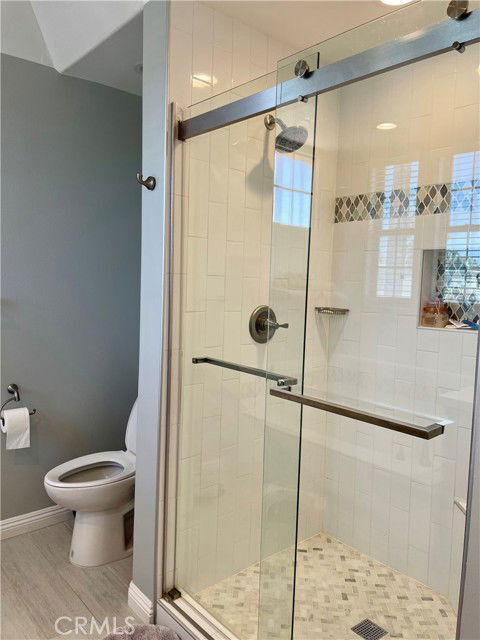 Building Photo - 10000 Reseda Blvd