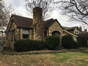 Building Photo - Adorable apt for rent in charming home!