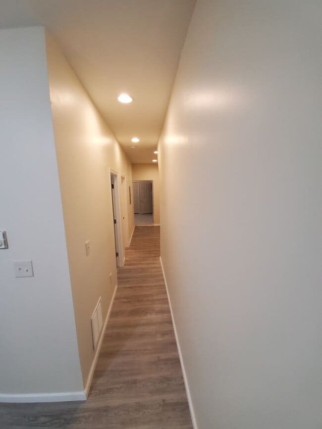 Building Photo - 6532 Torresdale Ave