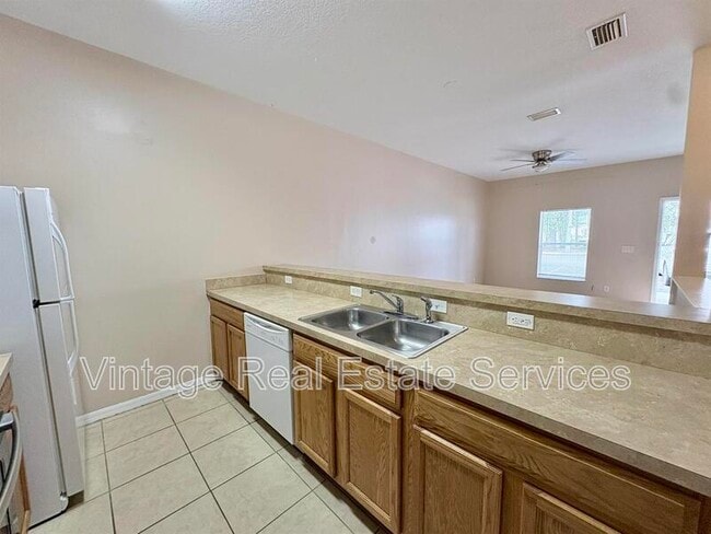 Building Photo - 12007 Peach Grv Ct