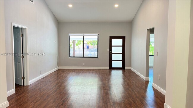 Building Photo - 2250 SW 23rd St
