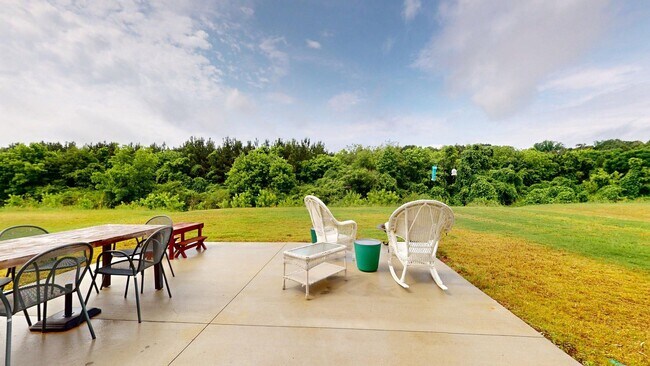 Building Photo - Towne Lakes Subdivision - Opelika